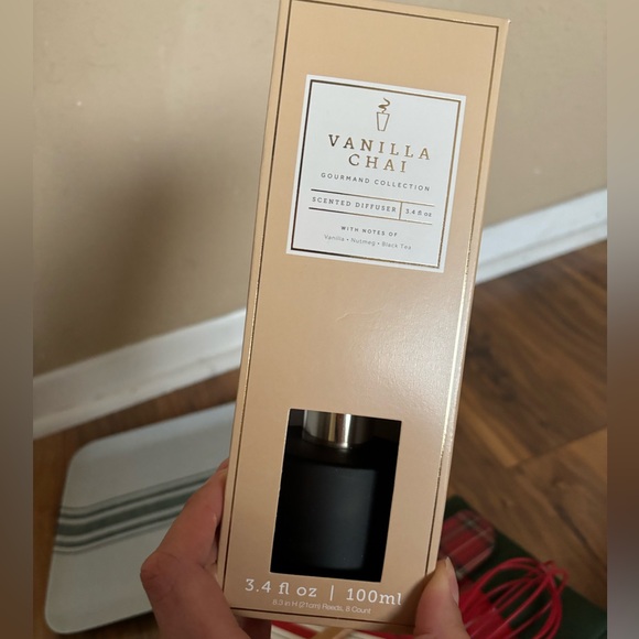 🎄Christmas holiday lot apron whisk tree snack vanilla chi diffuser kitchen towel - Picture 2 of 11